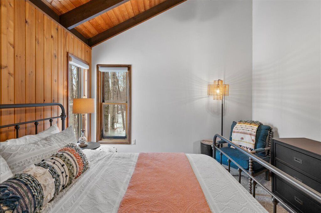 Photo of Bedroom in Wallenpaupauk Lake Estates