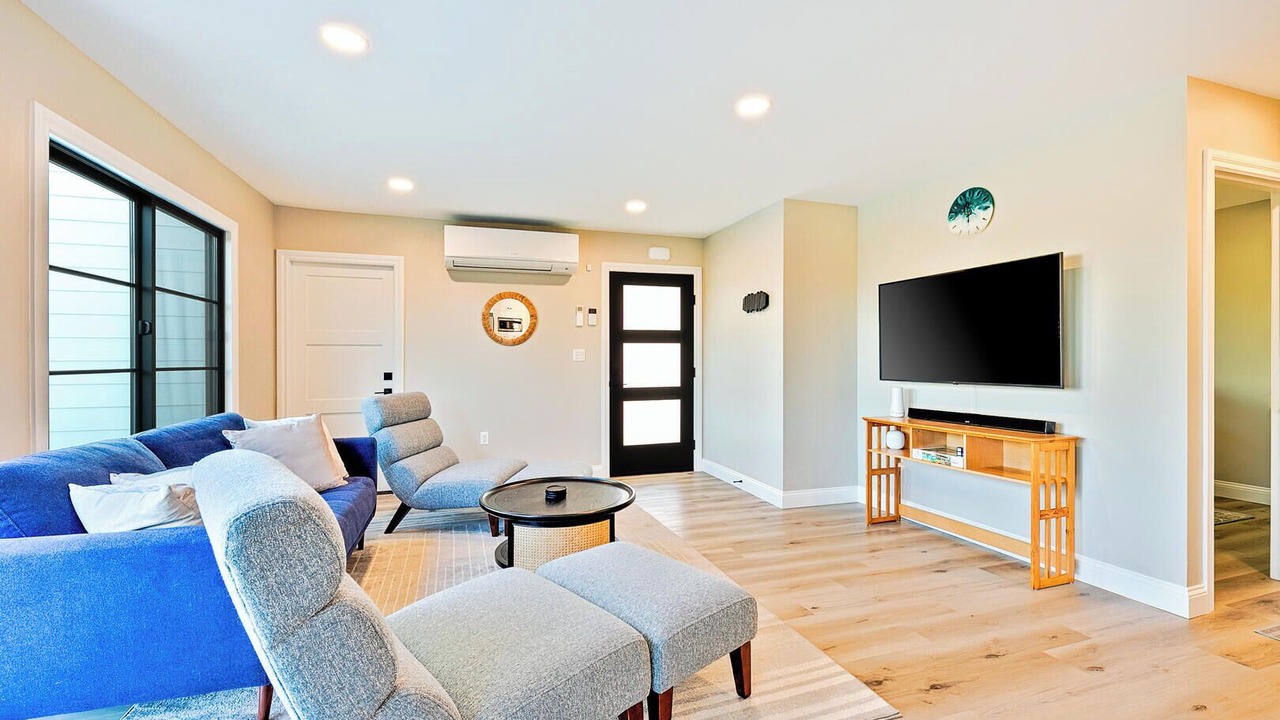 Photo of Livingroom in North Clairemont