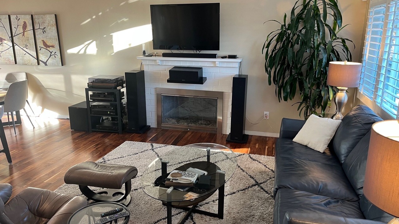 Photo of Livingroom in Clairemont