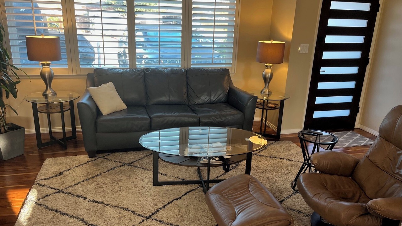 Photo of Livingroom in Clairemont