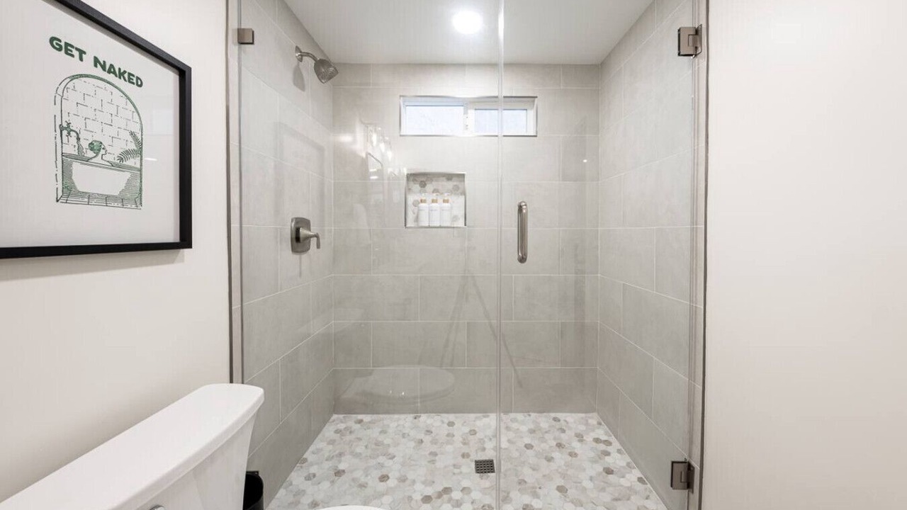 Photo of Bathroom in Mission Hills