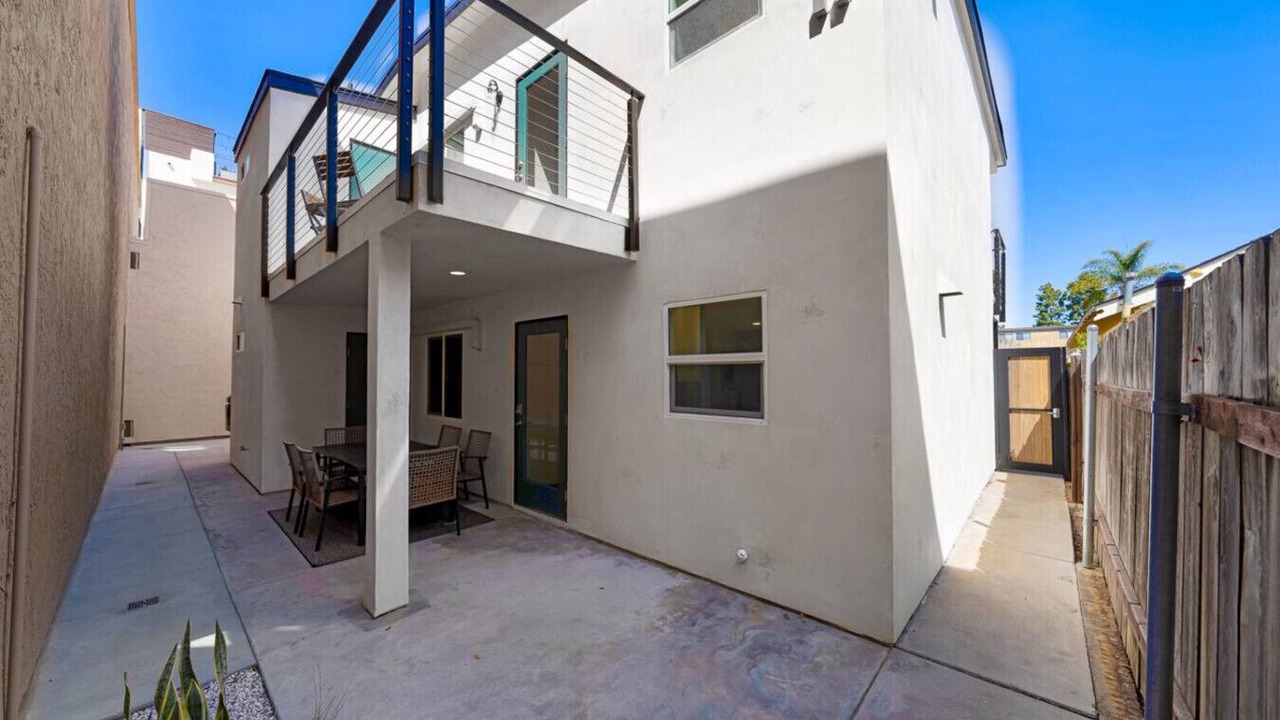 Photo of Outdoor in Mission Hills