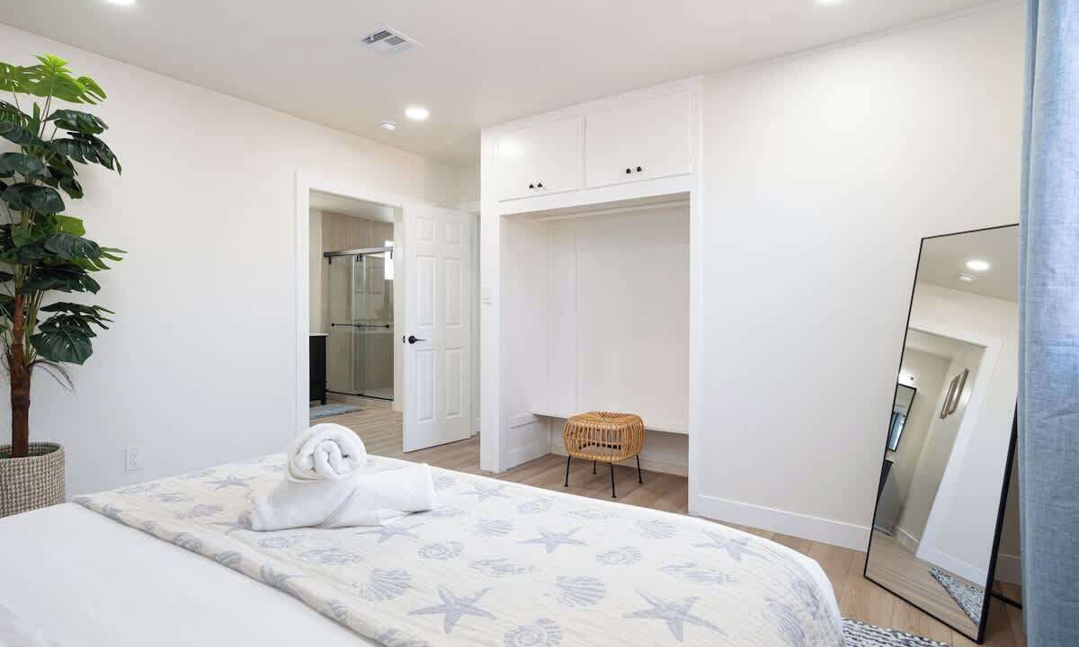 Photo of Bedroom in North Clairemont
