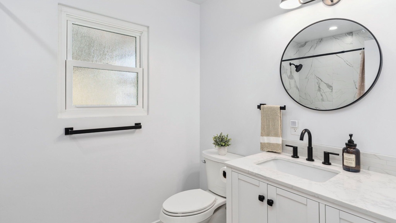 Photo of Bathroom in Linda Vista