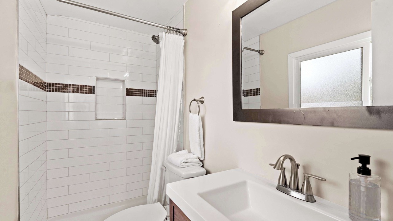 Photo of Bathroom in Serra Mesa