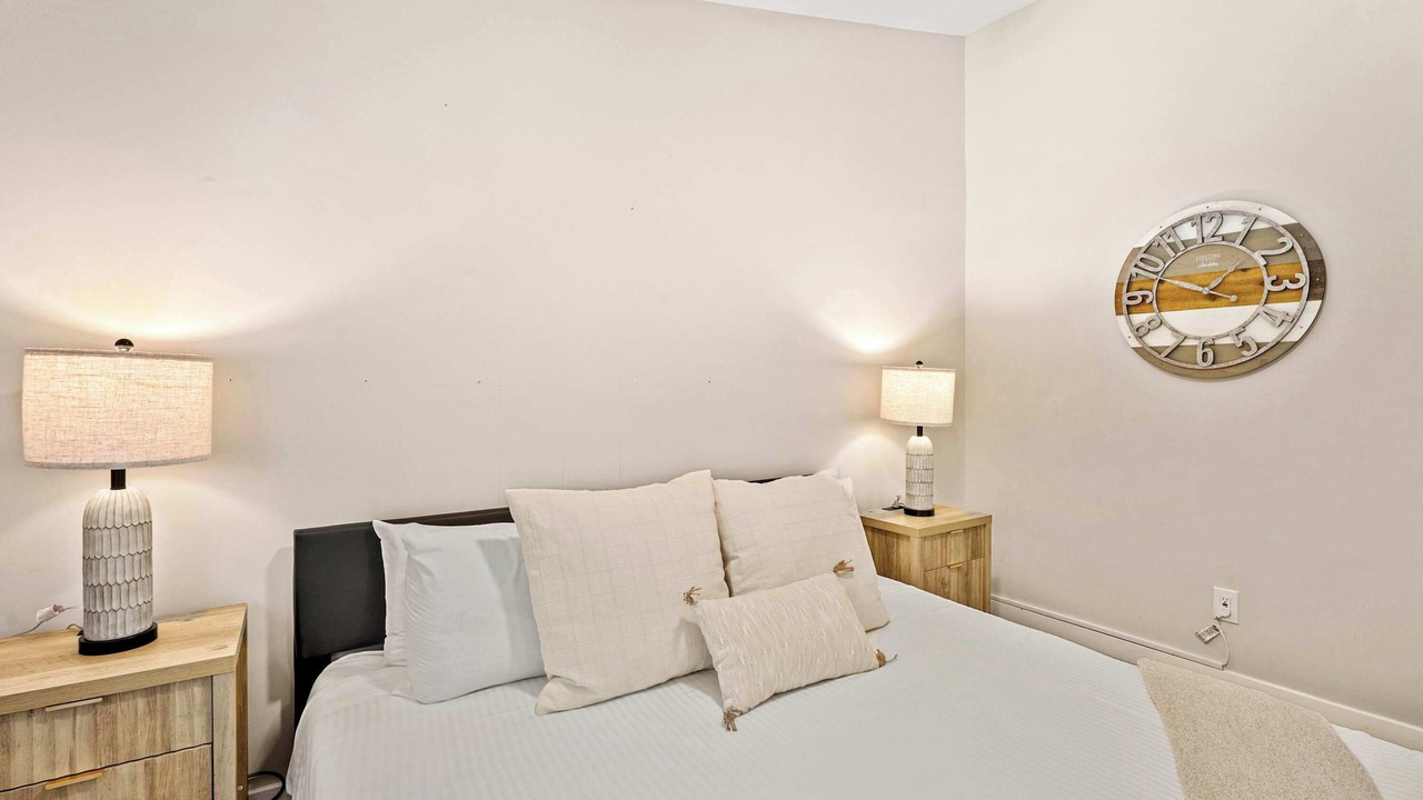 Photo of Bedroom in Serra Mesa