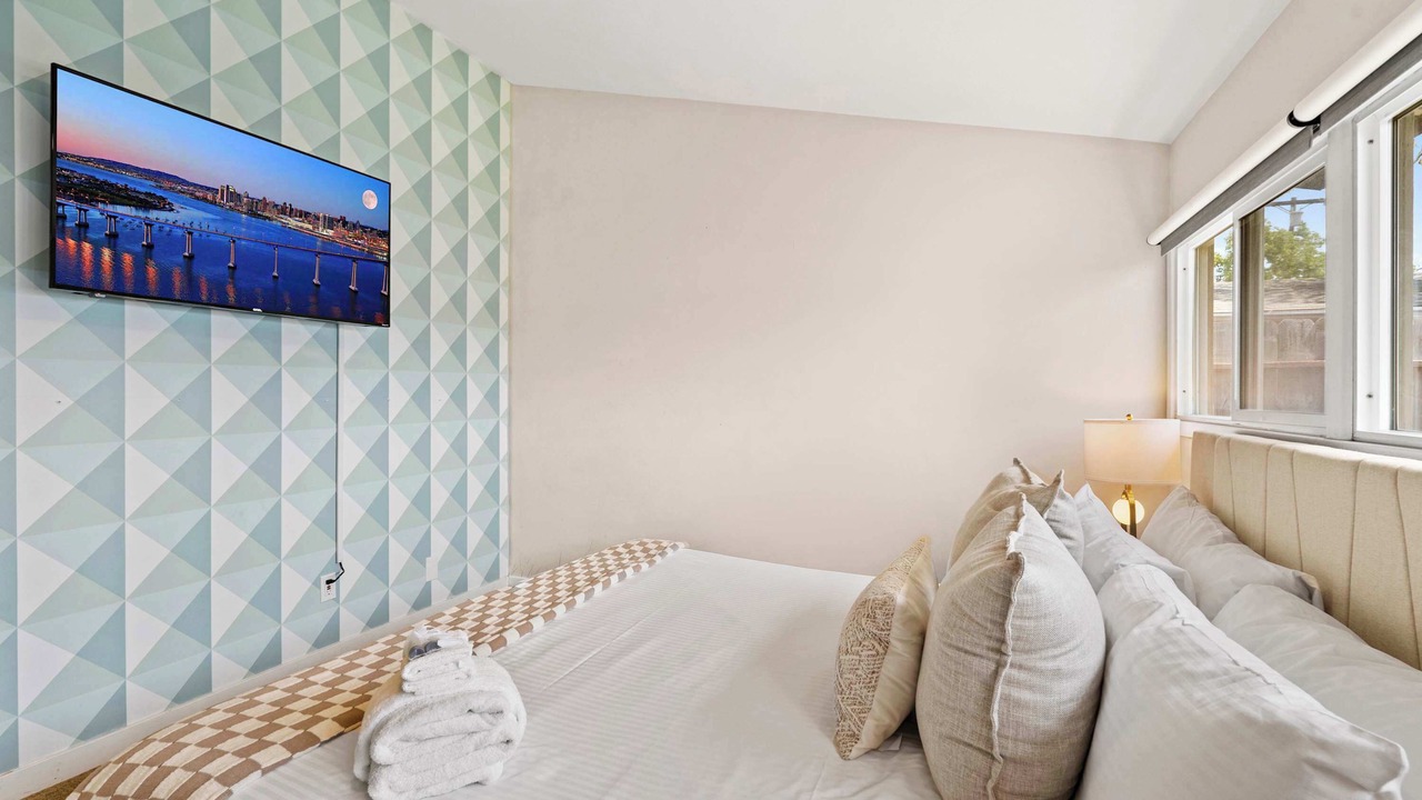 Photo of Bedroom in Serra Mesa