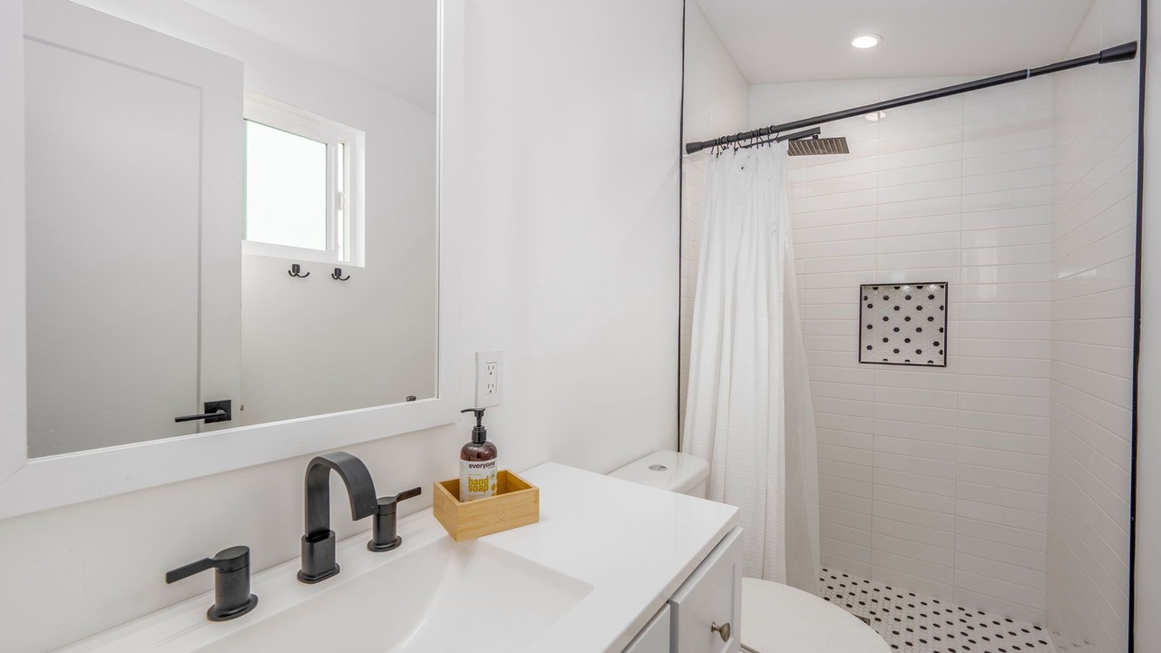 Photo of Bathroom in Serra Mesa