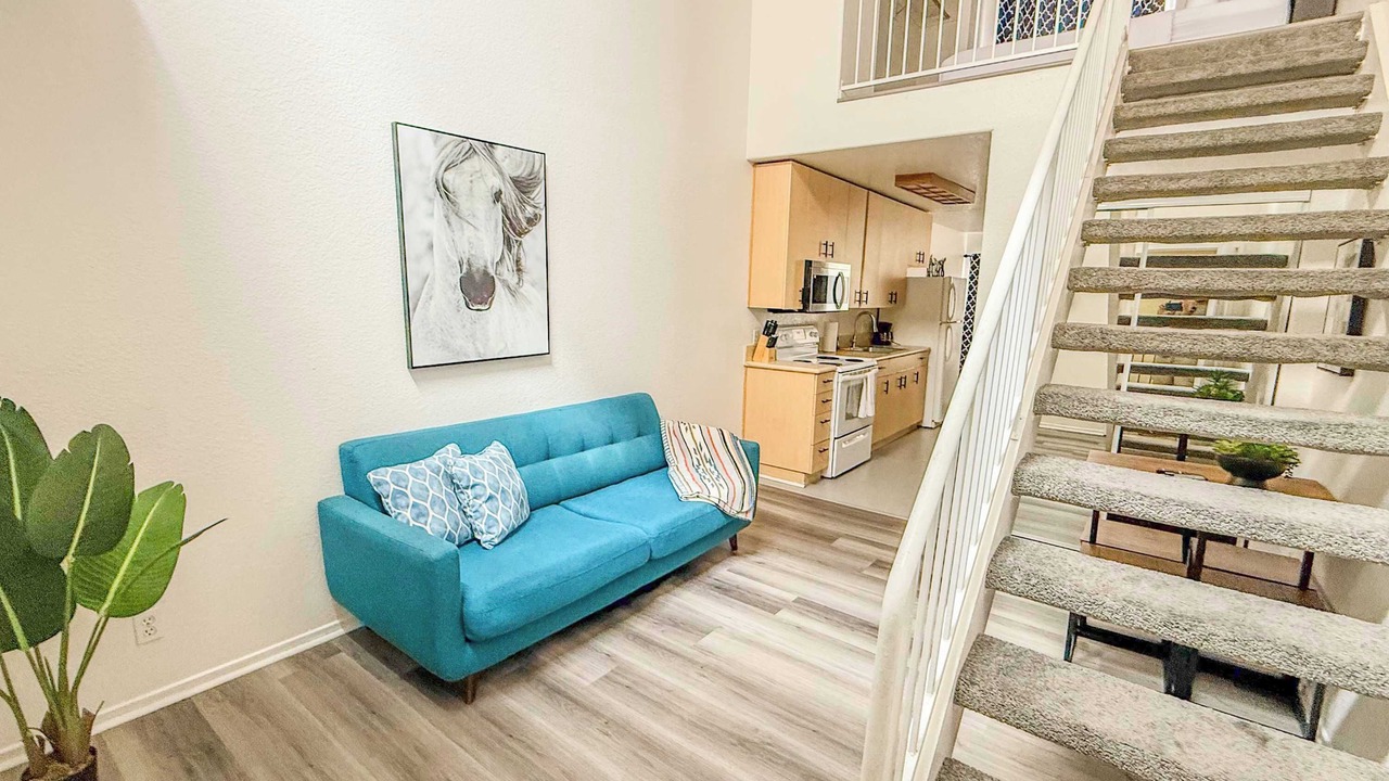 Photo of Livingroom in Civic Core