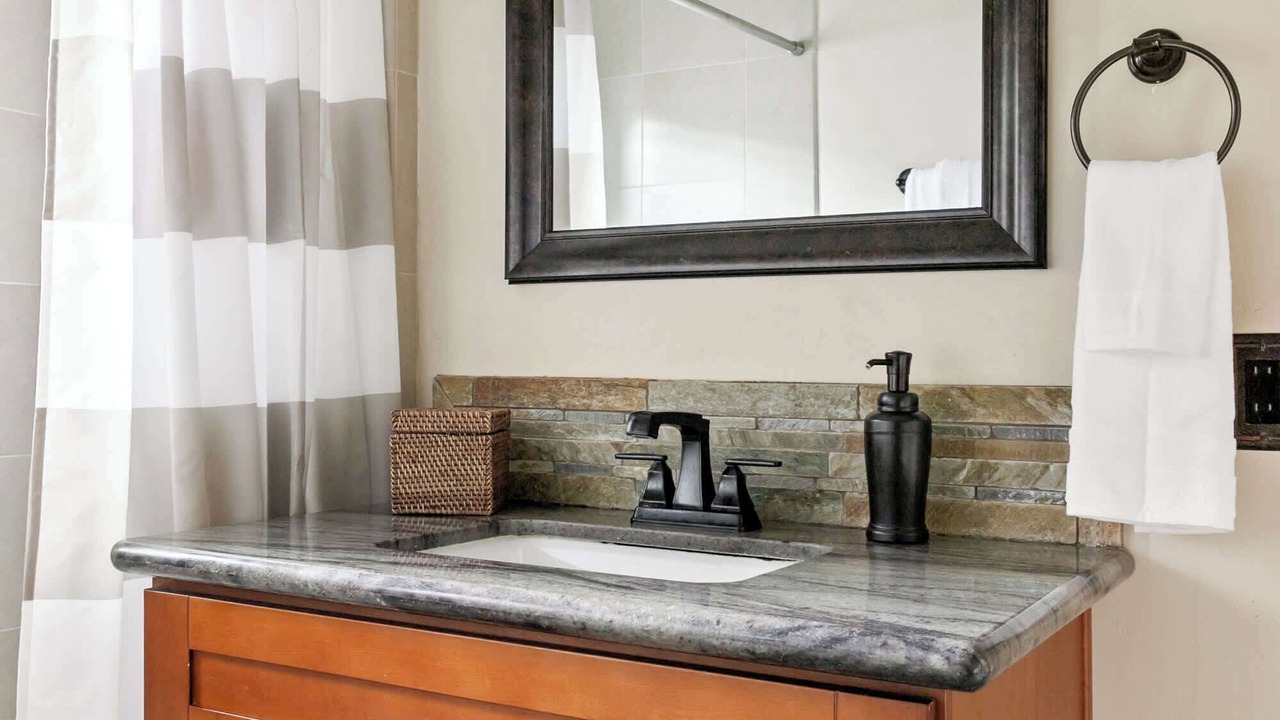 Photo of Bathroom in University Heights