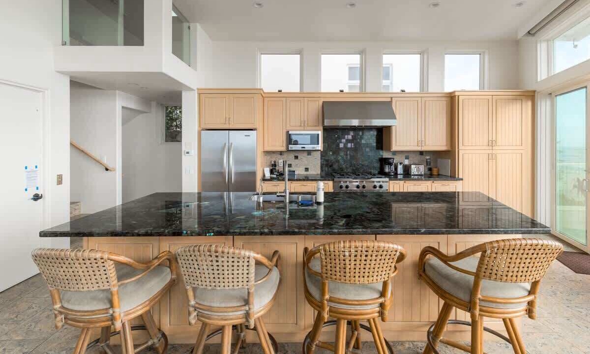 Photo of Kitchen in Beach Barber Tract