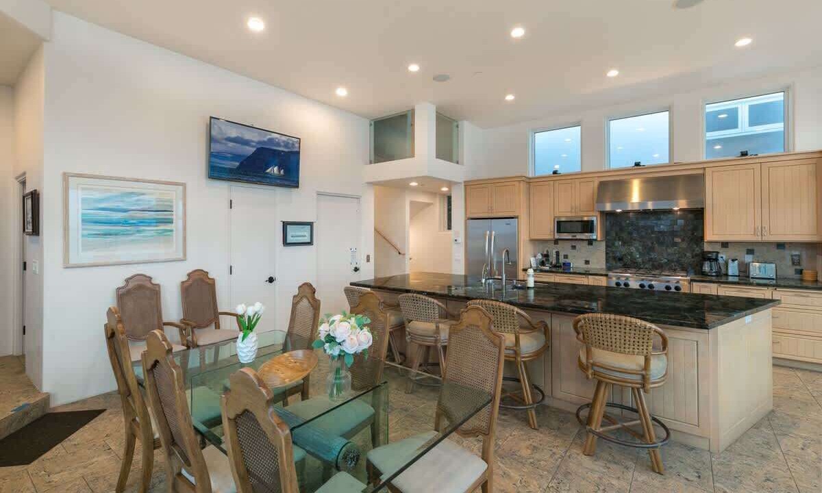 Photo of Kitchen in Beach Barber Tract