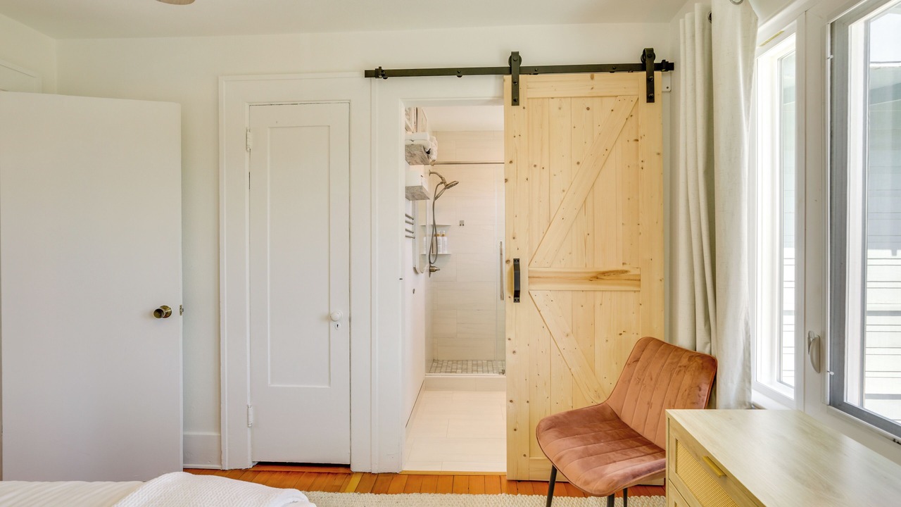 Photo of Bedroom in Golden Hill