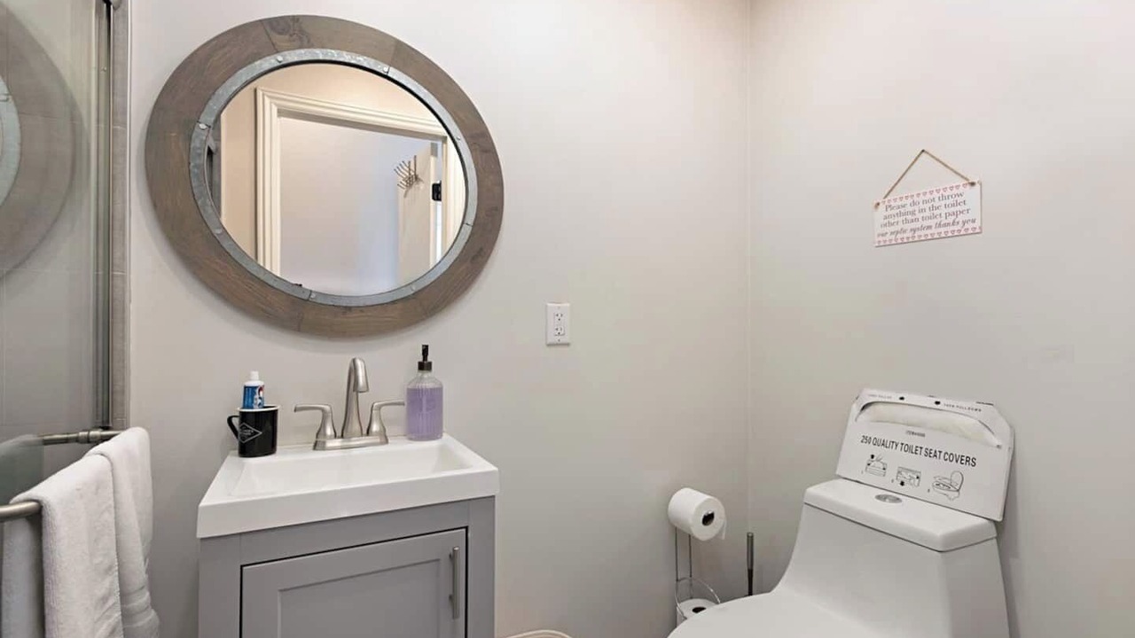 Photo of Bathroom in Serra Mesa