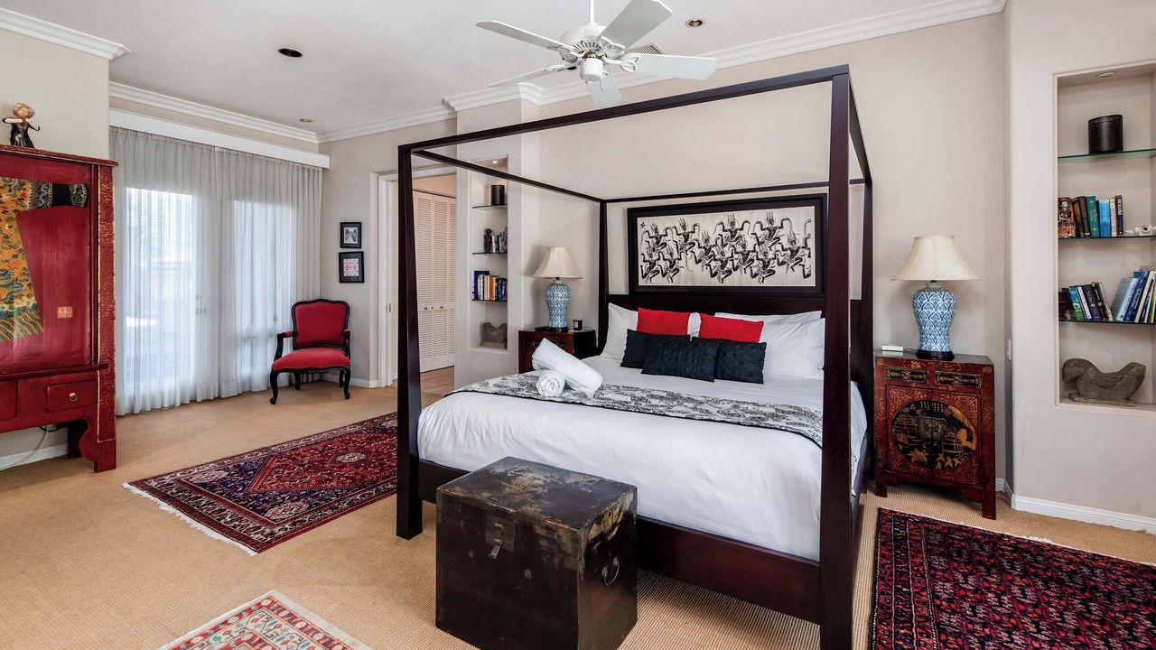 Photo of Bedroom in La Jolla Shores
