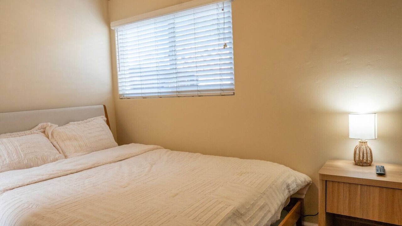 Photo of Bedroom in Clairemont