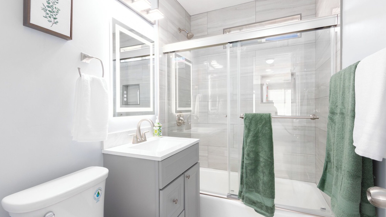 Photo of Bathroom in Linda Vista