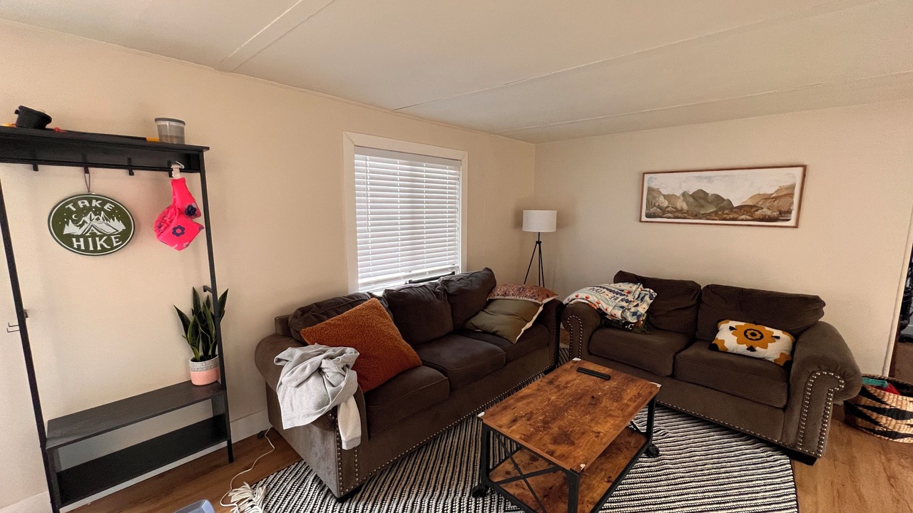 Photo of Livingroom in Greentown