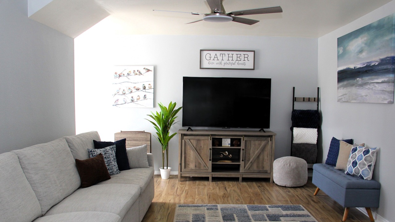 Photo of Livingroom in Linda Vista