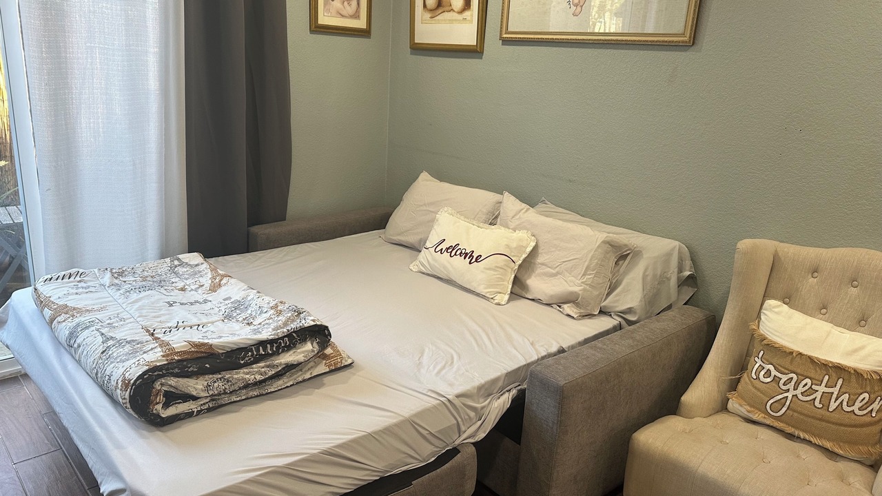 Photo of Bedroom in University City