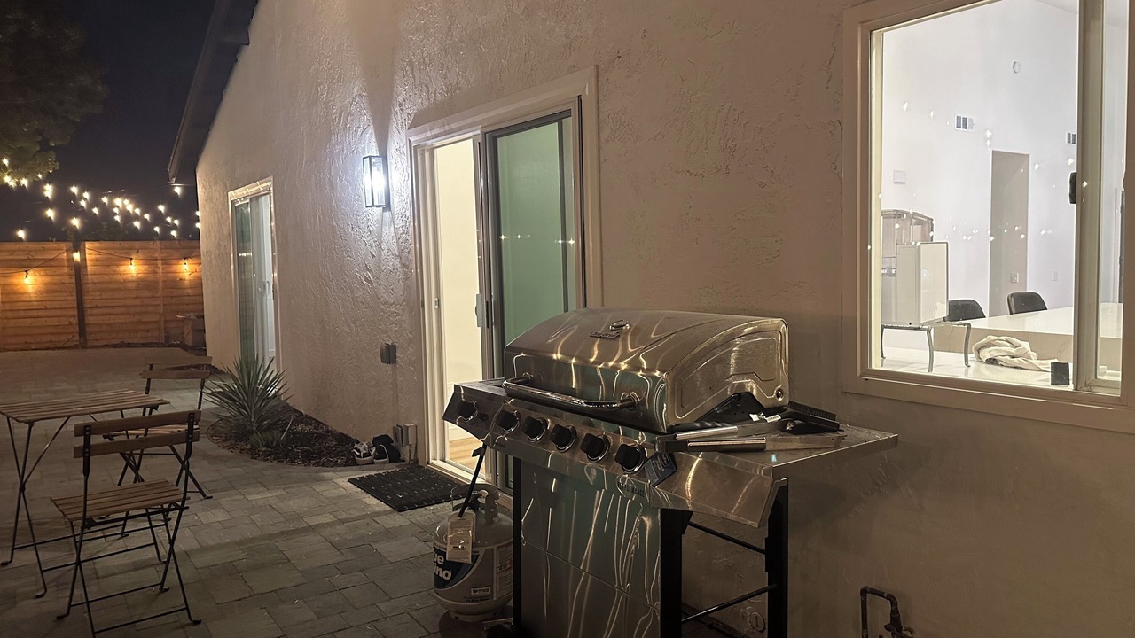 Photo of Outdoor in Allied Gardens