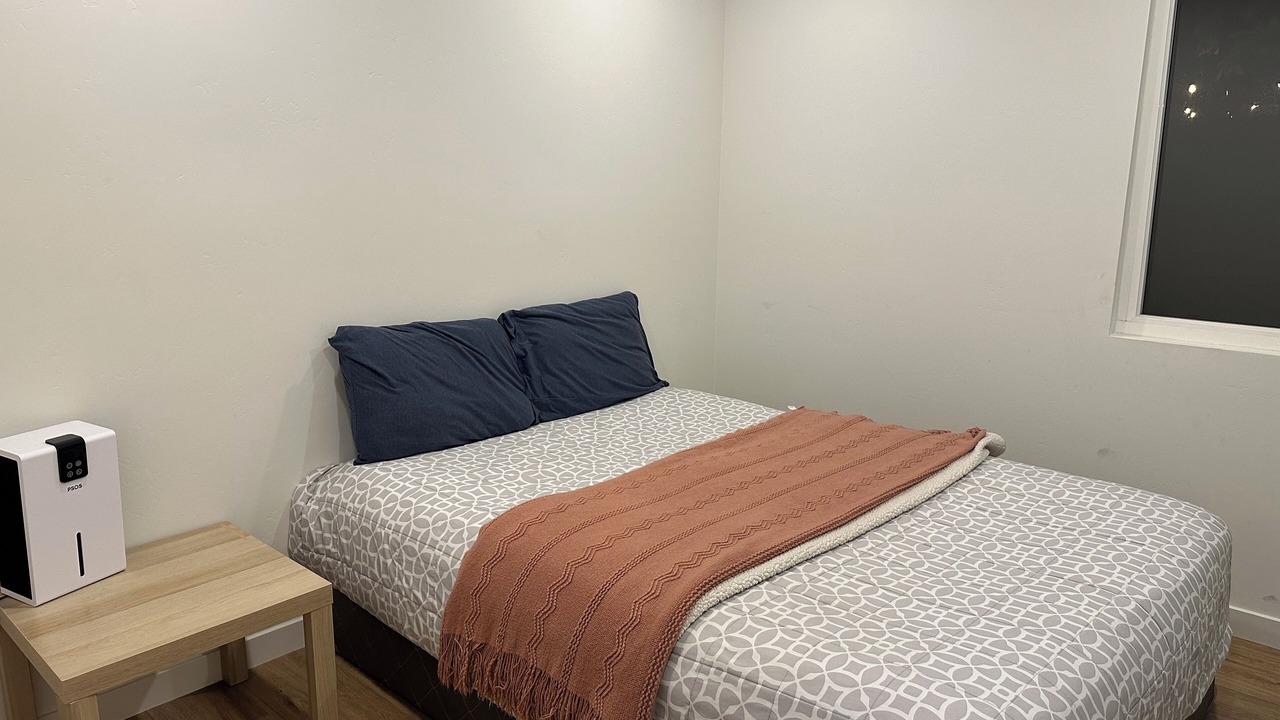 Photo of Bedroom in Allied Gardens