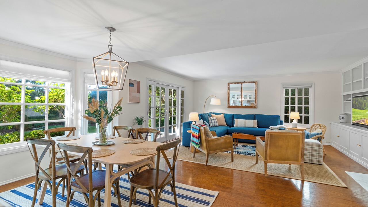 Photo of Livingroom in Carmel Valley