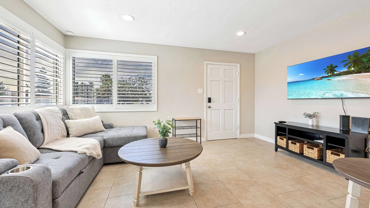 Photo of Livingroom in Linda Vista