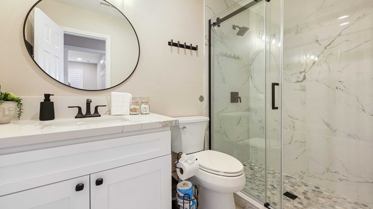 Photo of Bathroom in Linda Vista
