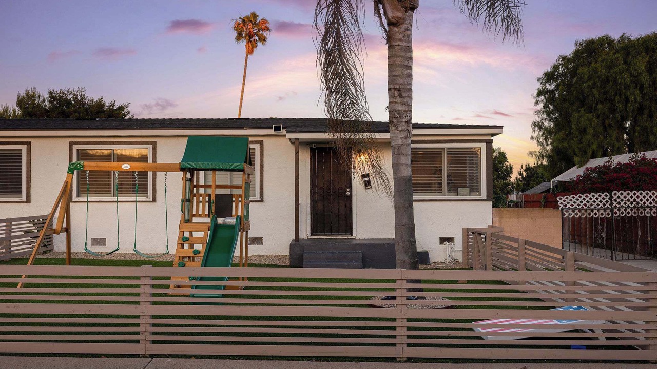 Photo of Others in Linda Vista