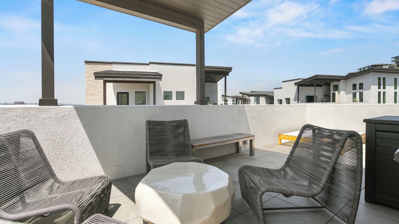 Photo of Patio Balcony in Serra Mesa