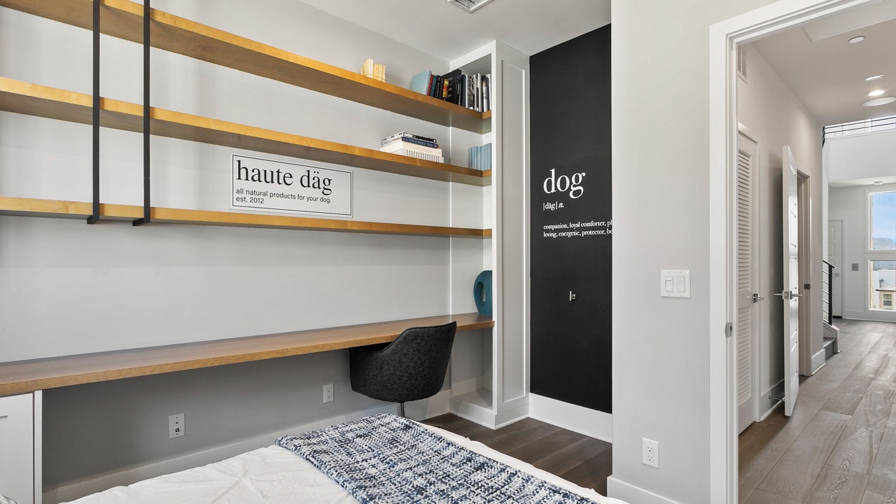 Photo of Bedroom in Serra Mesa