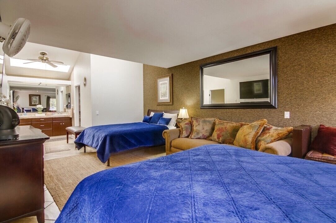 Photo of Bedroom in Crown Point