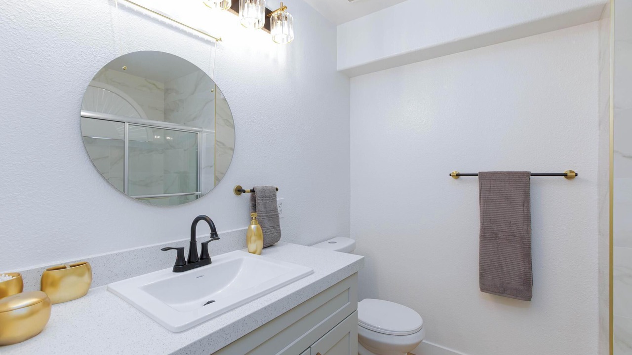 Photo of Bathroom in Silverado Ranch
