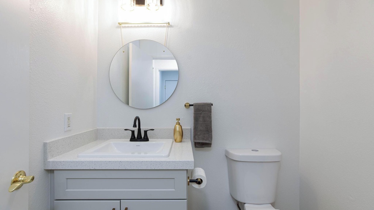 Photo of Bathroom in Silverado Ranch