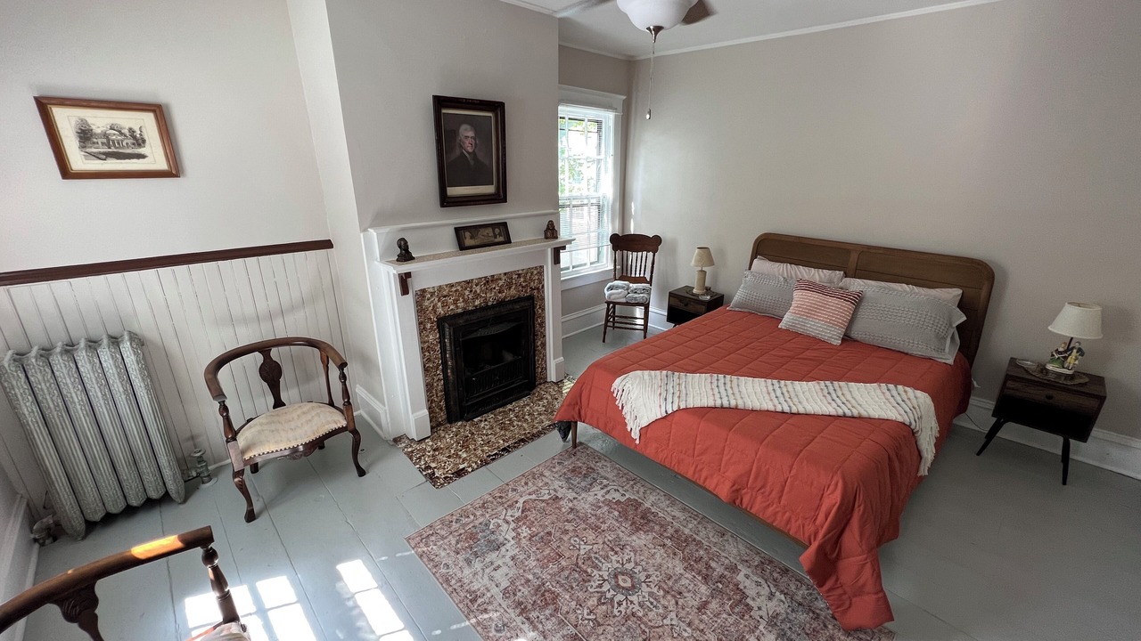Photo of Bedroom in Meadville