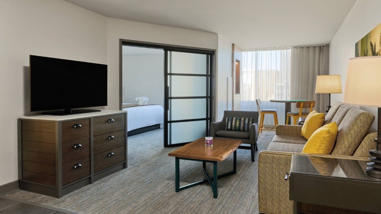Photo of Livingroom in Civic Core