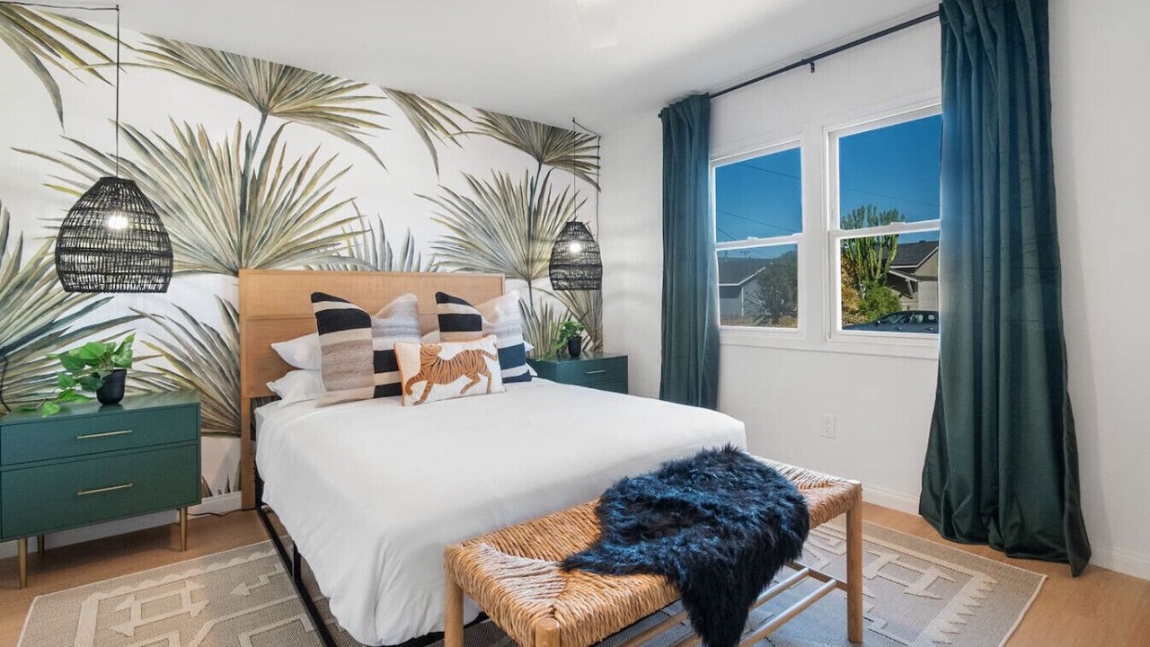 Photo of Bedroom in Clairemont Mesa West