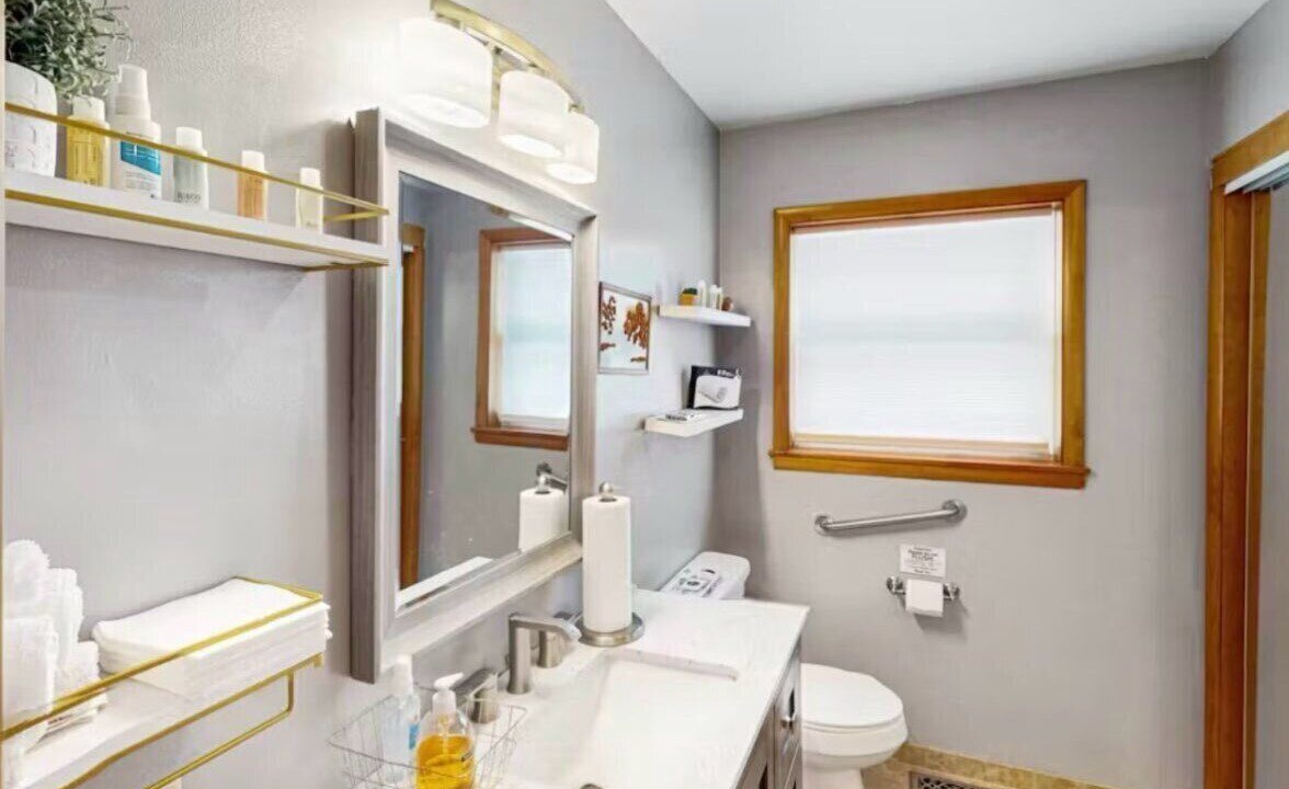 Photo of Bathroom in Tafton