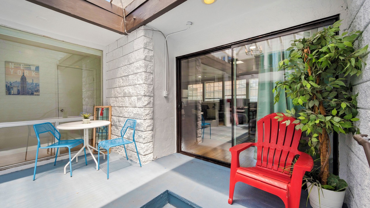 Photo of Patio Balcony in Civic Core