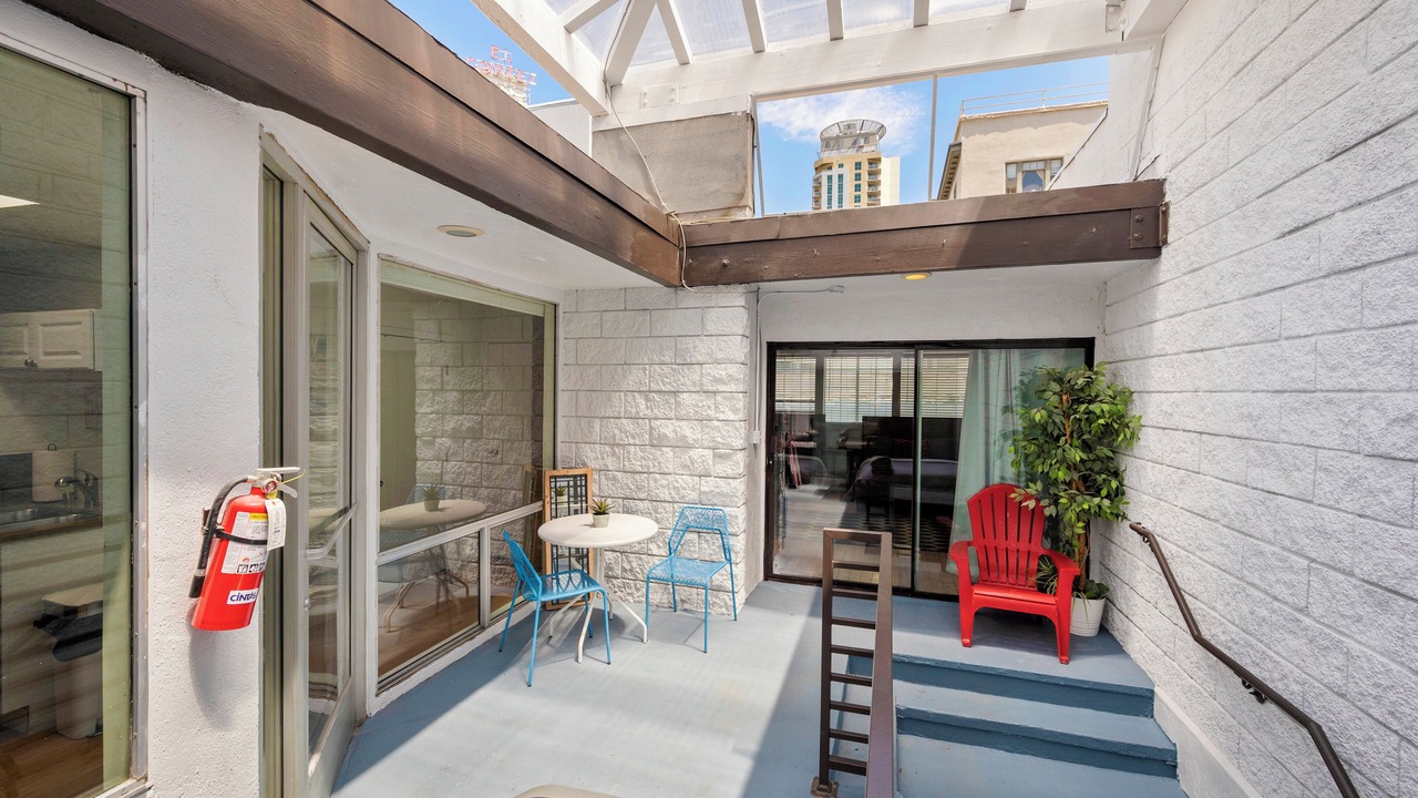 Photo of Patio Balcony in Civic Core