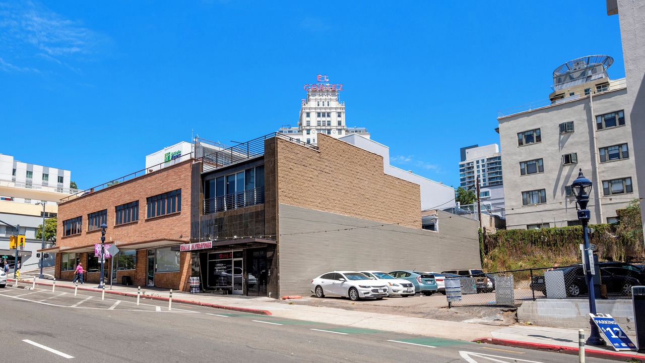 Photo of Outdoor in Civic Core