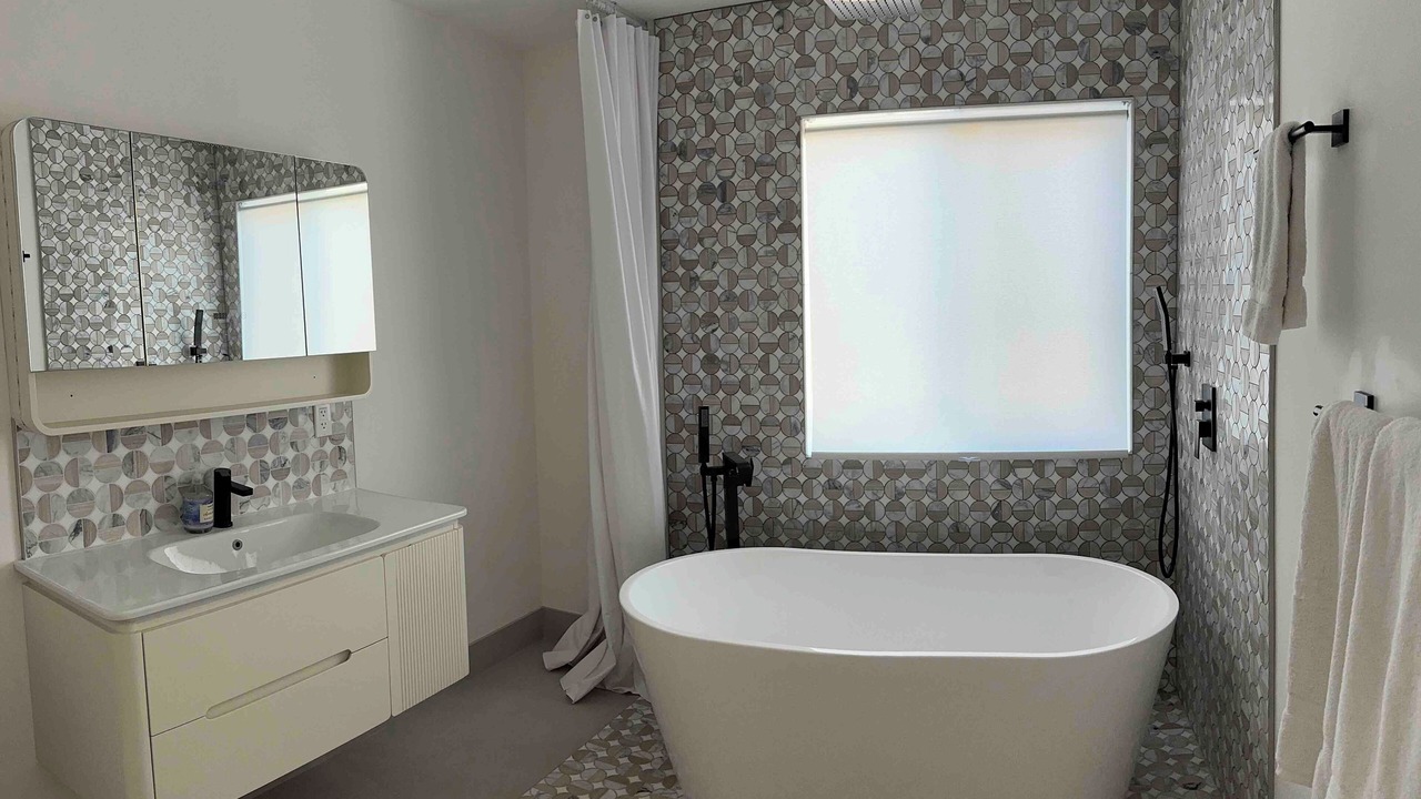 Photo of Bathroom in Bay Ho