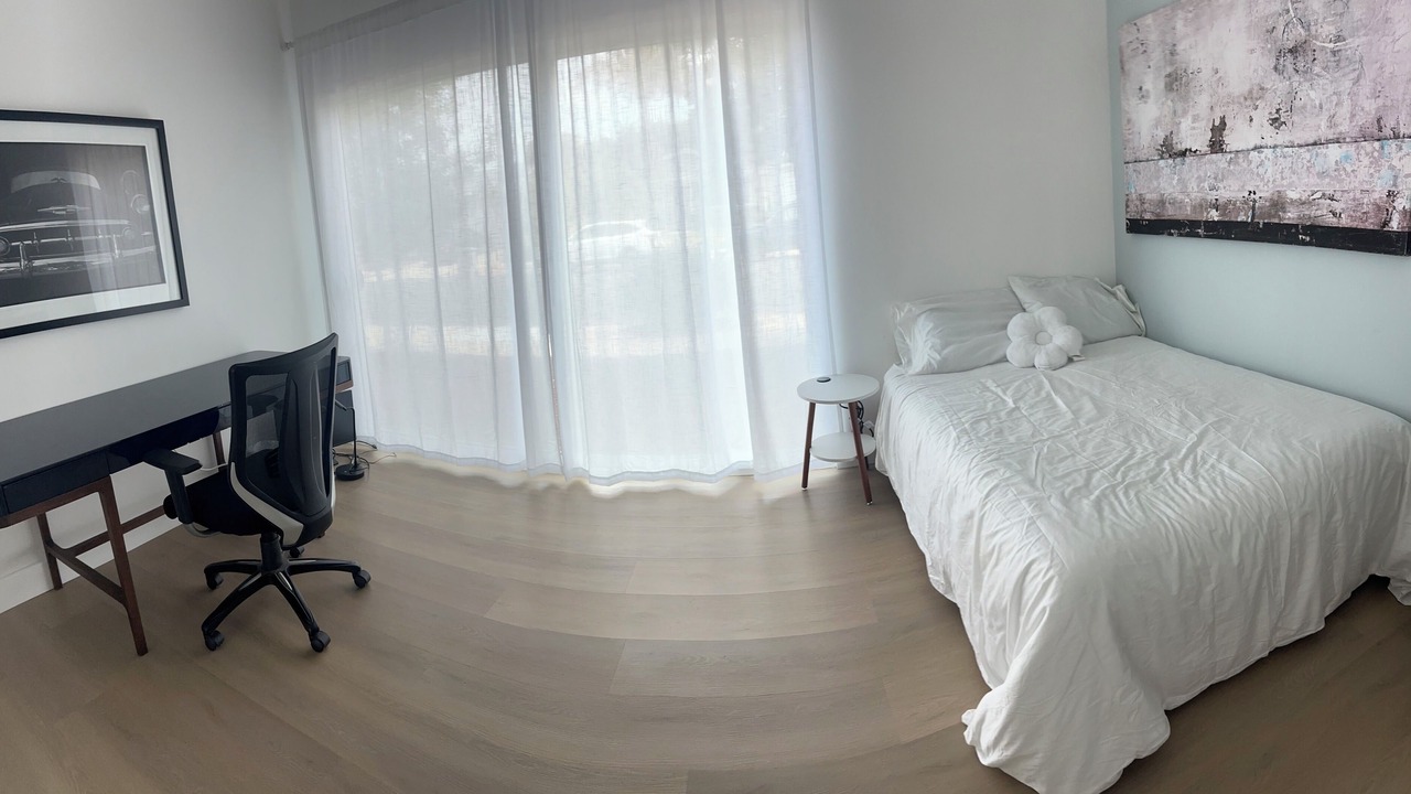 Photo of Bedroom in Bay Ho