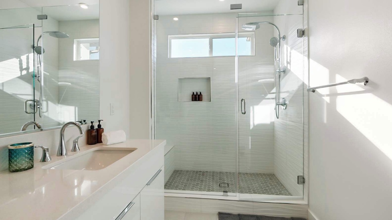 Photo of Bathroom in Serra Mesa