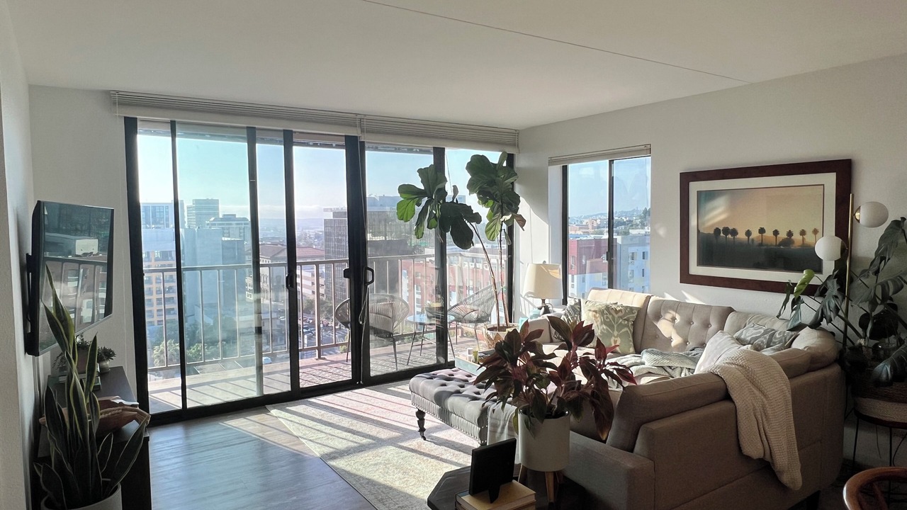 Photo of Livingroom in Civic Core