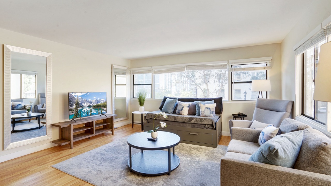Photo of Livingroom in Civic Core