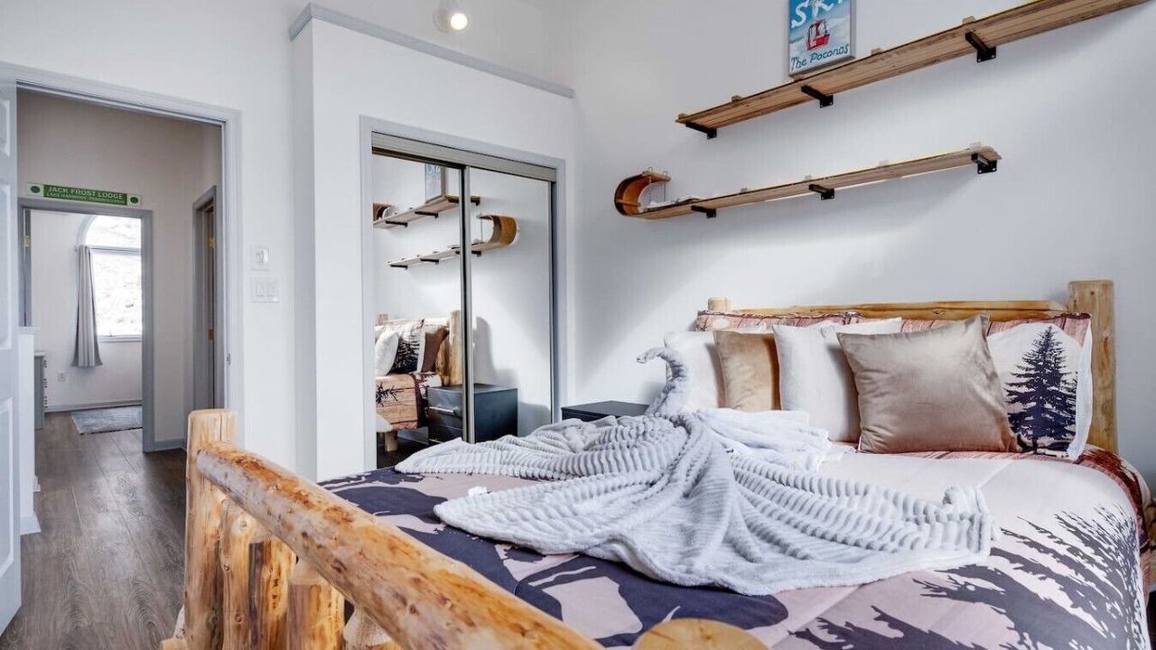 Photo of Bedroom in Lake Harmony
