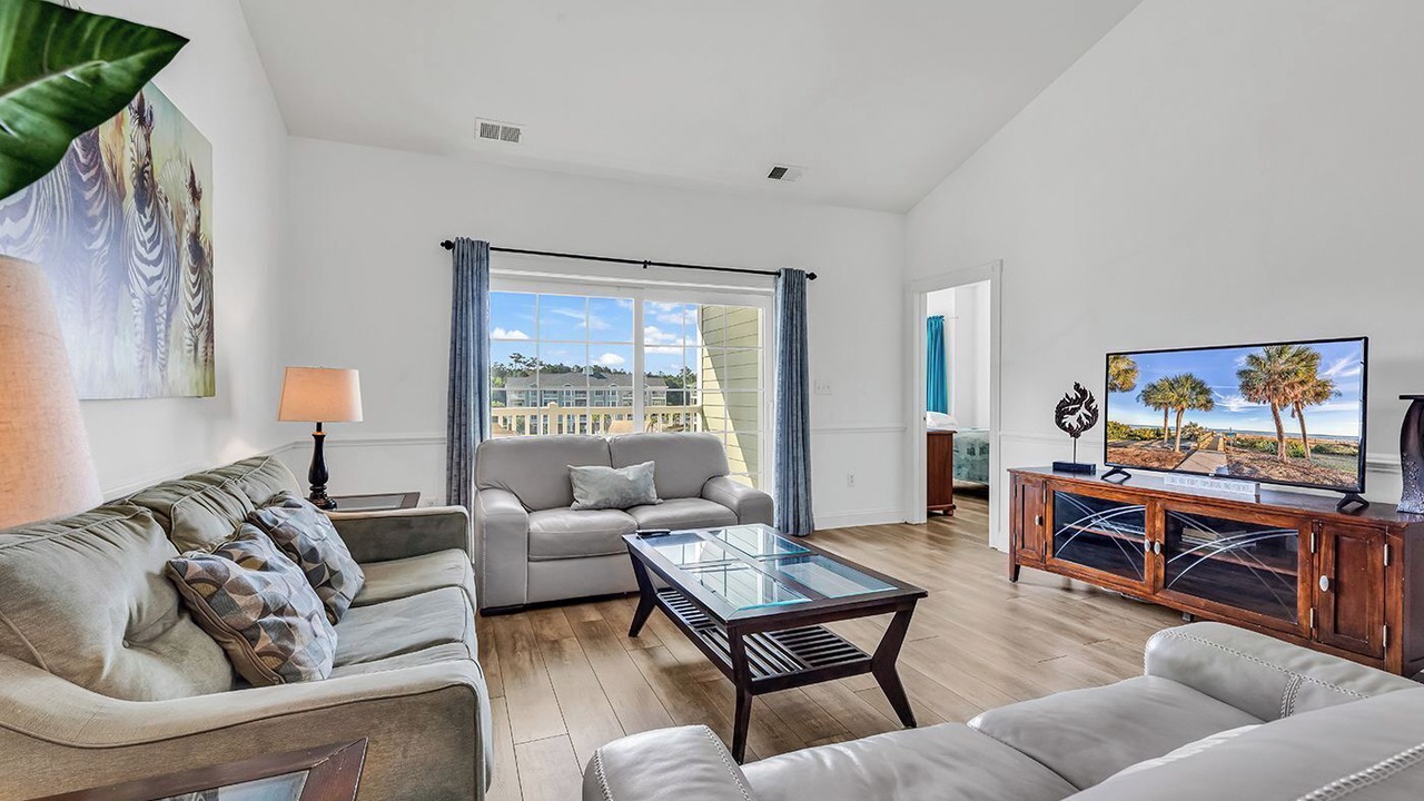 Photo of Livingroom in Central Myrtle Beach