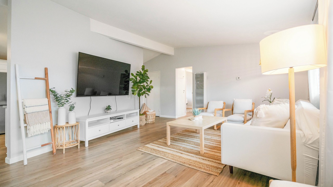 Photo of Livingroom in North Clairemont